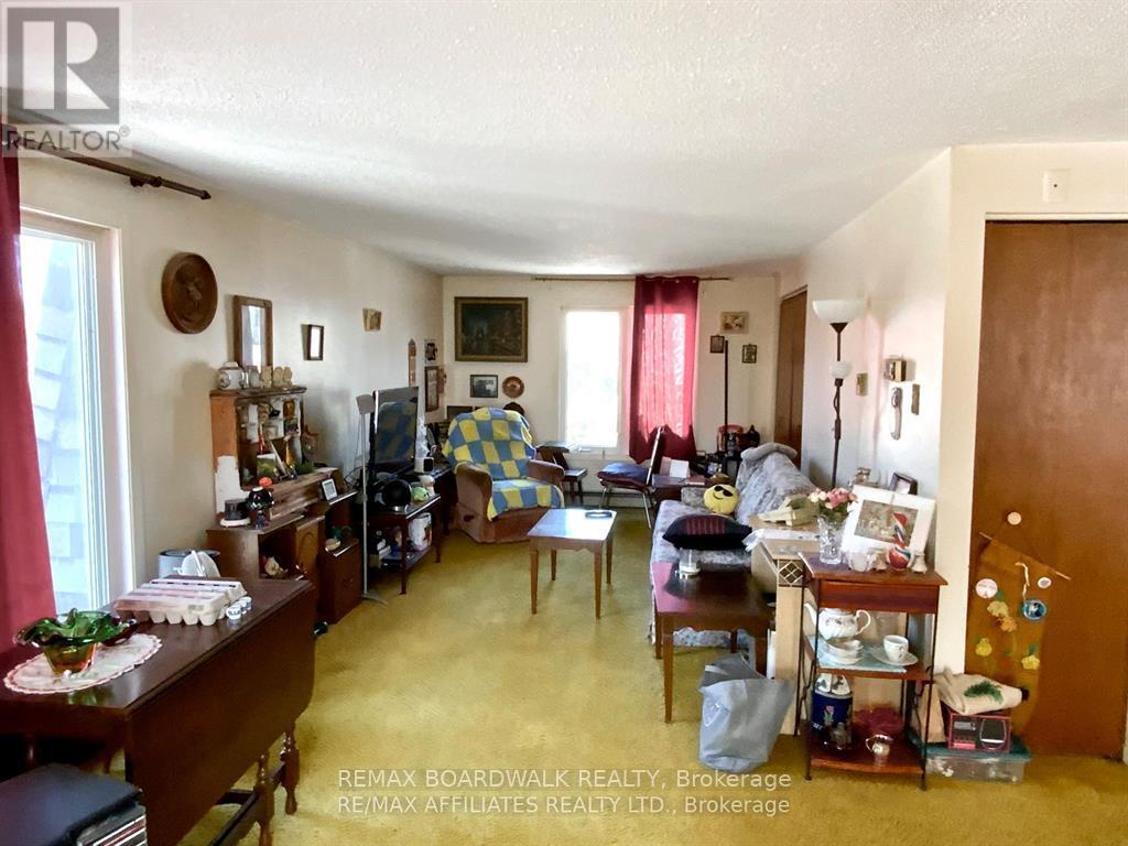 77 Brae Street — photo 31