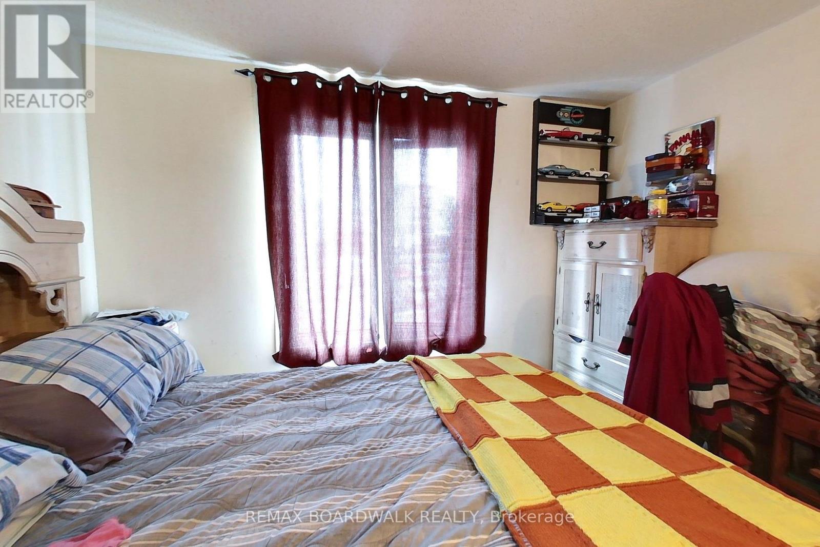 77 Brae Street — photo 33