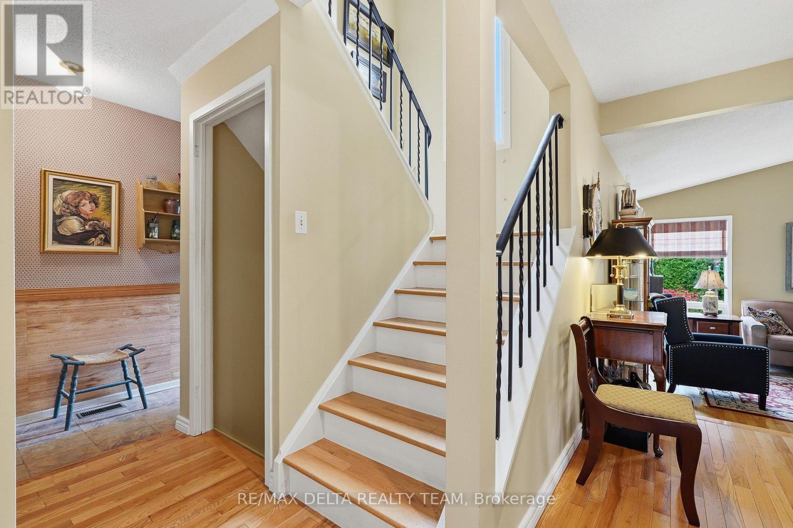 1091 ST LUCIA PLACE - 18