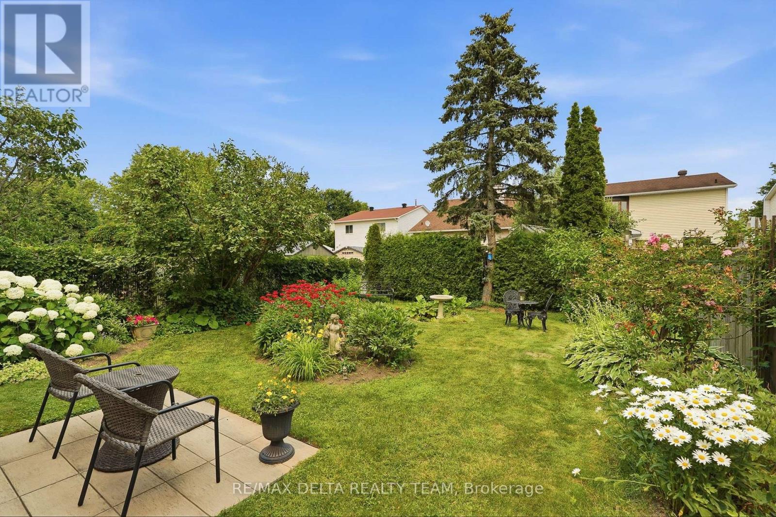 1091 ST LUCIA PLACE - 28