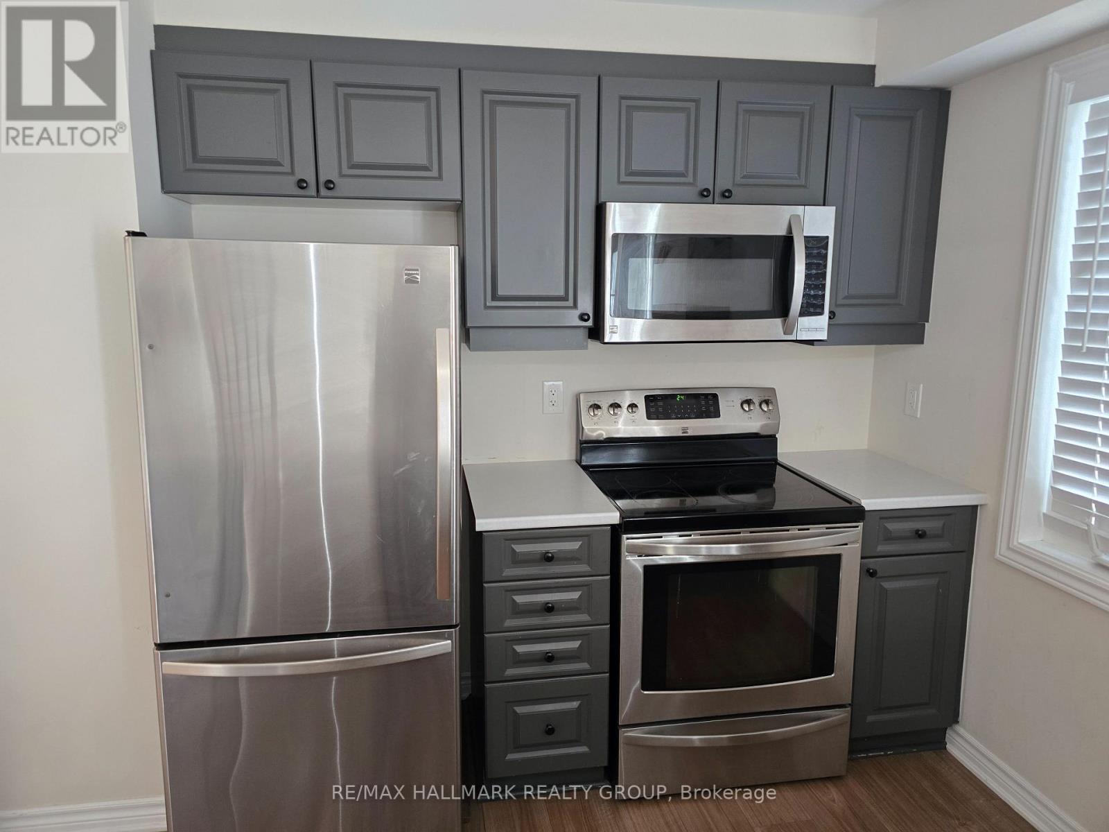 2 Bed, 3 Bath House for Rent in Ottawa – 549 ENSATINA CRESCENT, Ottawa – MLS# X13566834 - Image 15