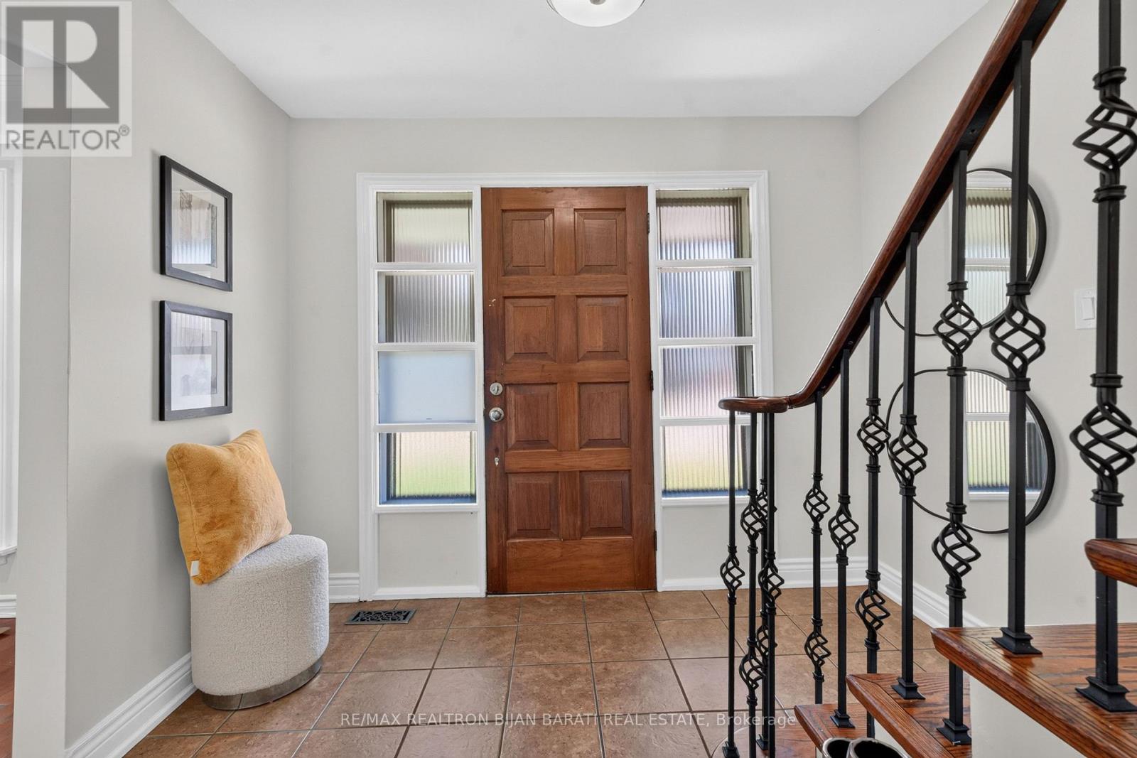 215 GRANDVIEW AVENUE - 24