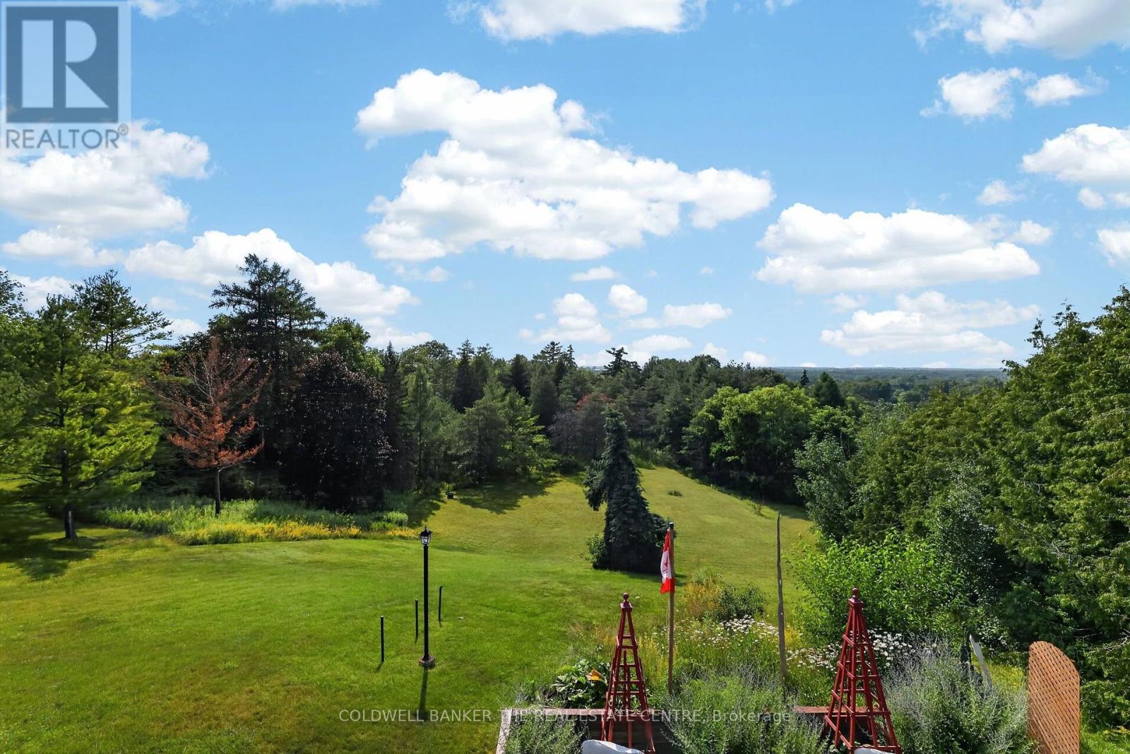 16 HI VIEW DRIVE - 34