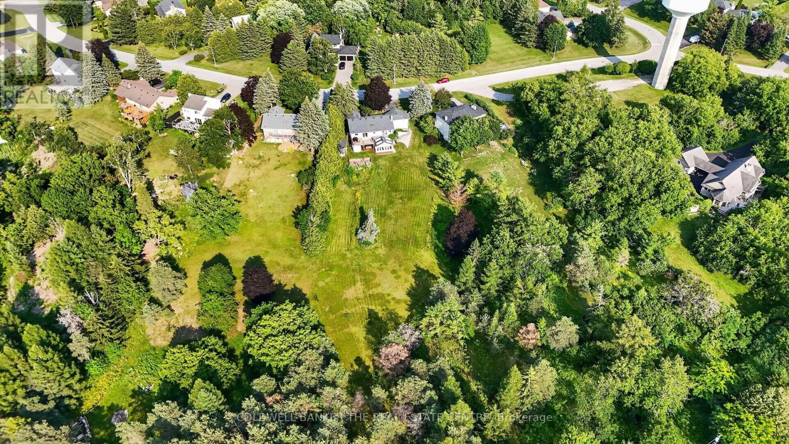 16 HI VIEW DRIVE - 46