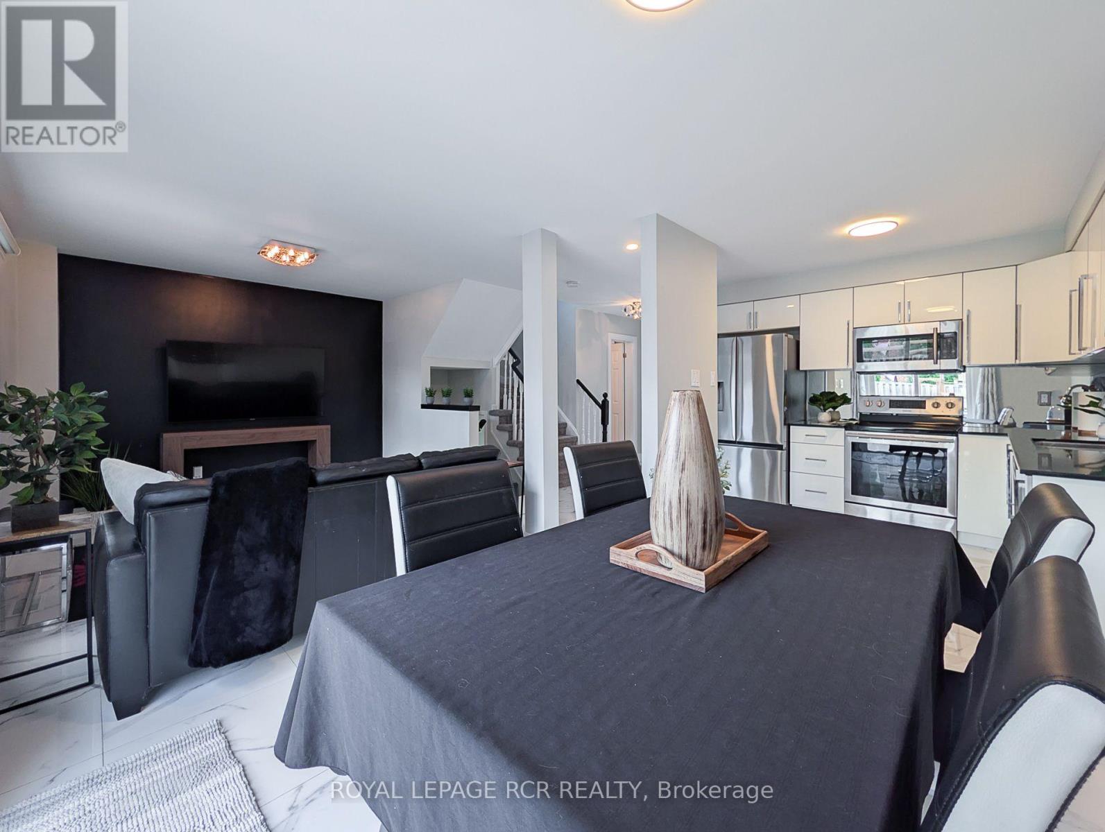 57 BOLSTER LANE - Image 16