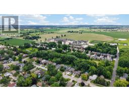 15 English Drive, New Tecumseth, ON L0G1A0 Photo 7