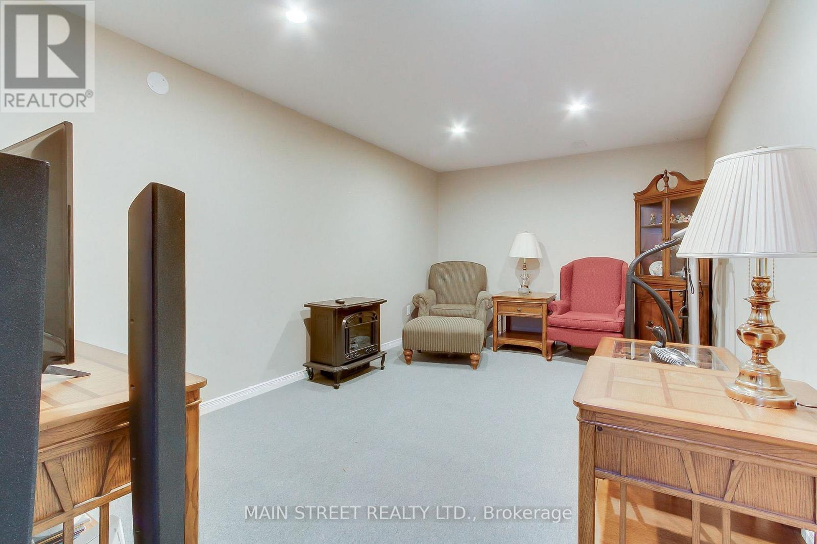 130 RUSH ROAD - 18