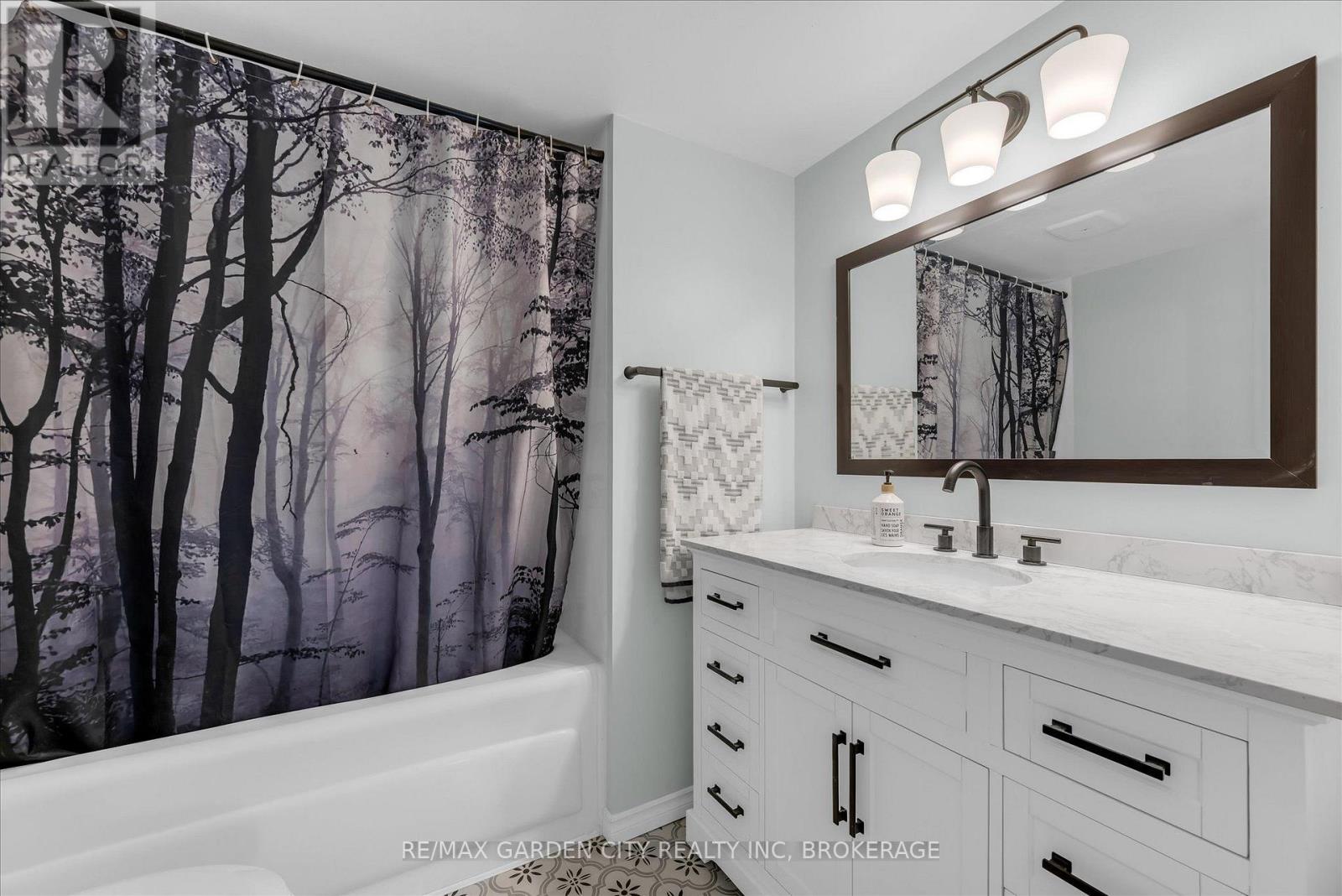 #116 41 RYKERT STREET - Image 22