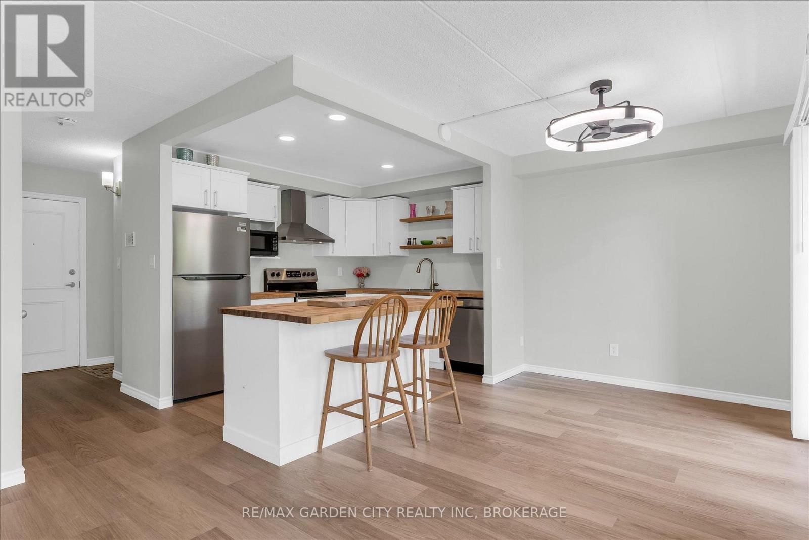 #116 41 RYKERT STREET - Image 4