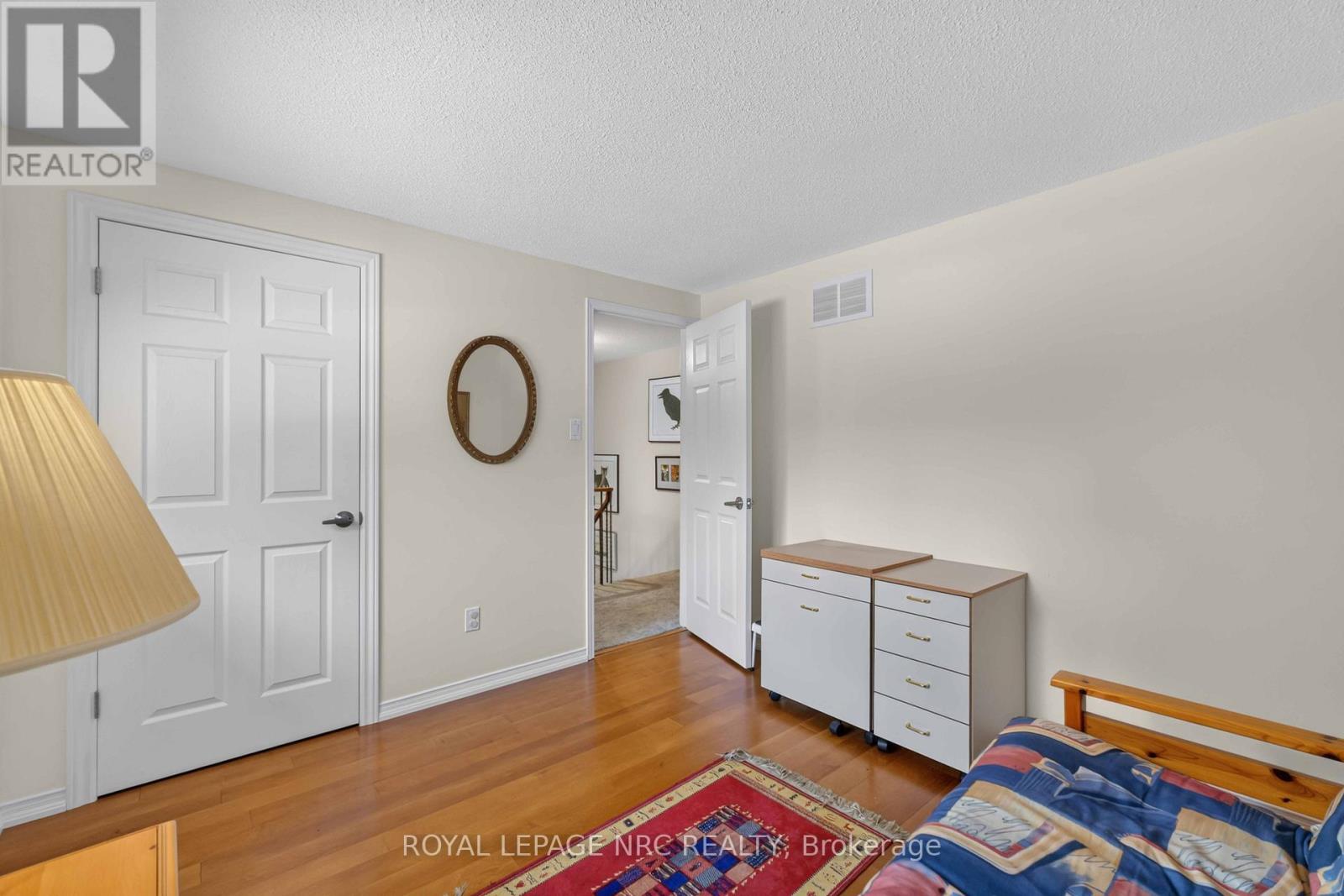 51 FORESTVIEW DRIVE - 25