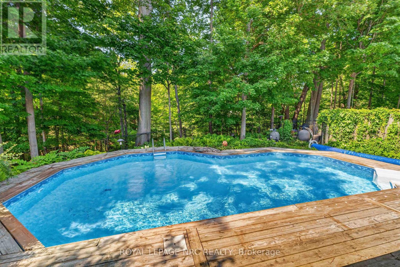 51 FORESTVIEW DRIVE - 33