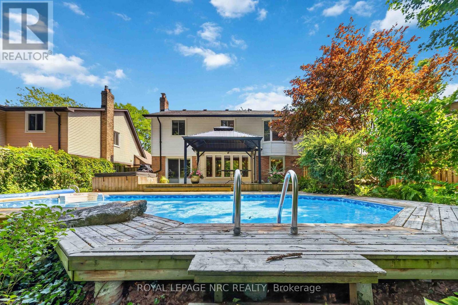 51 FORESTVIEW DRIVE - 34