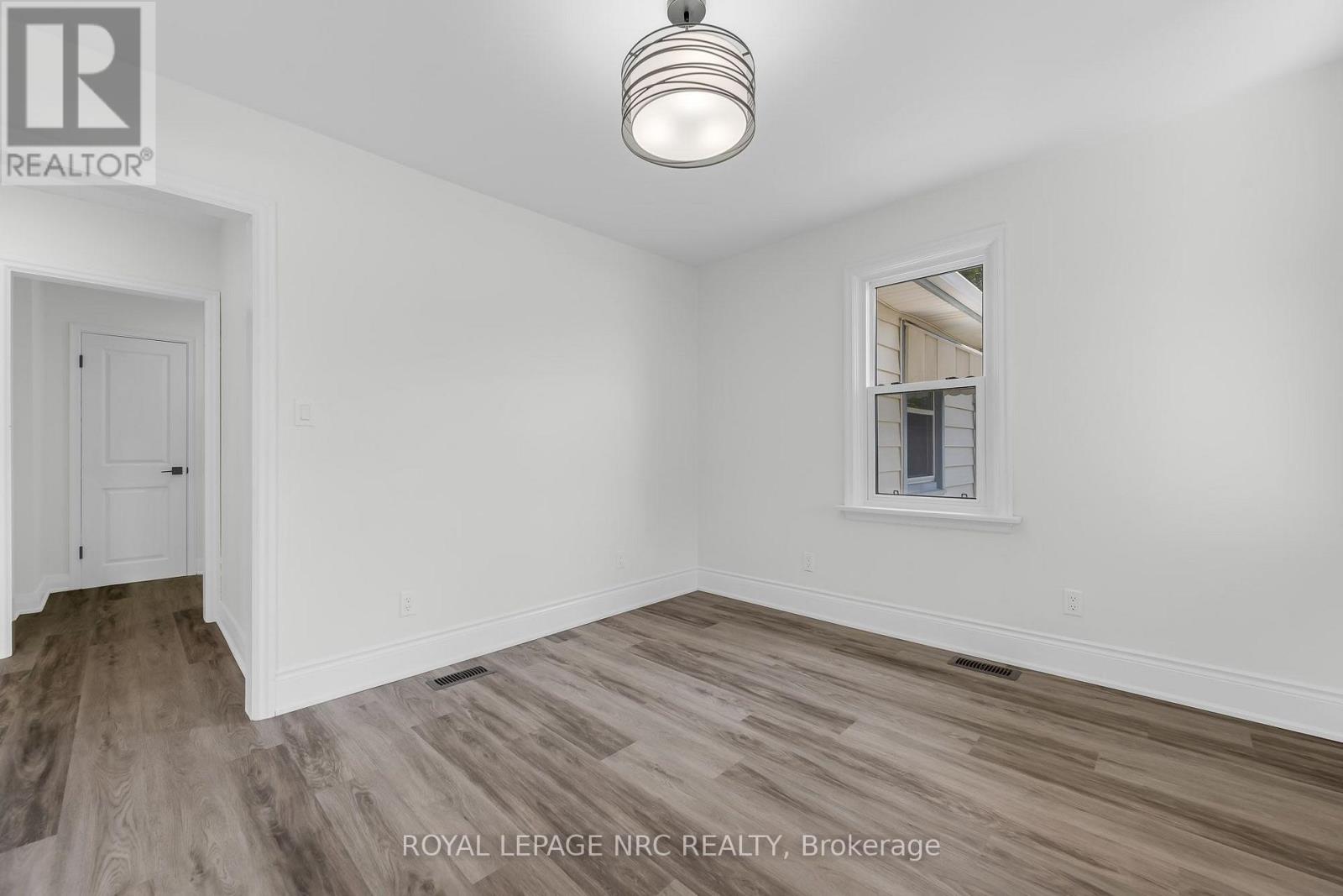 6069 COLLINS DRIVE - 15