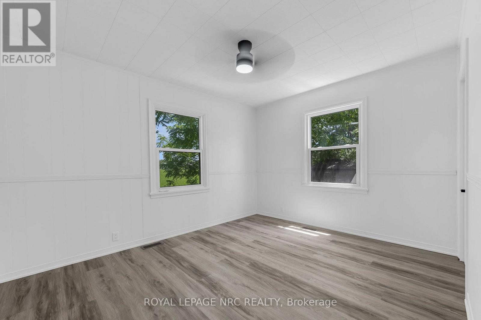 6069 COLLINS DRIVE - 27