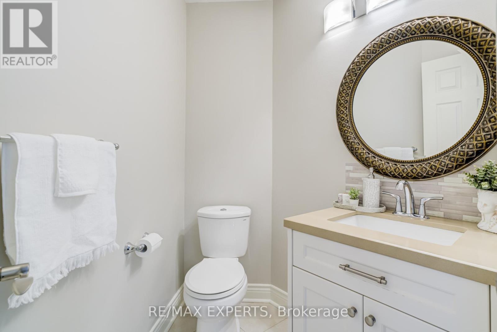 23 BLOOMFIELD TRAIL - Image 18