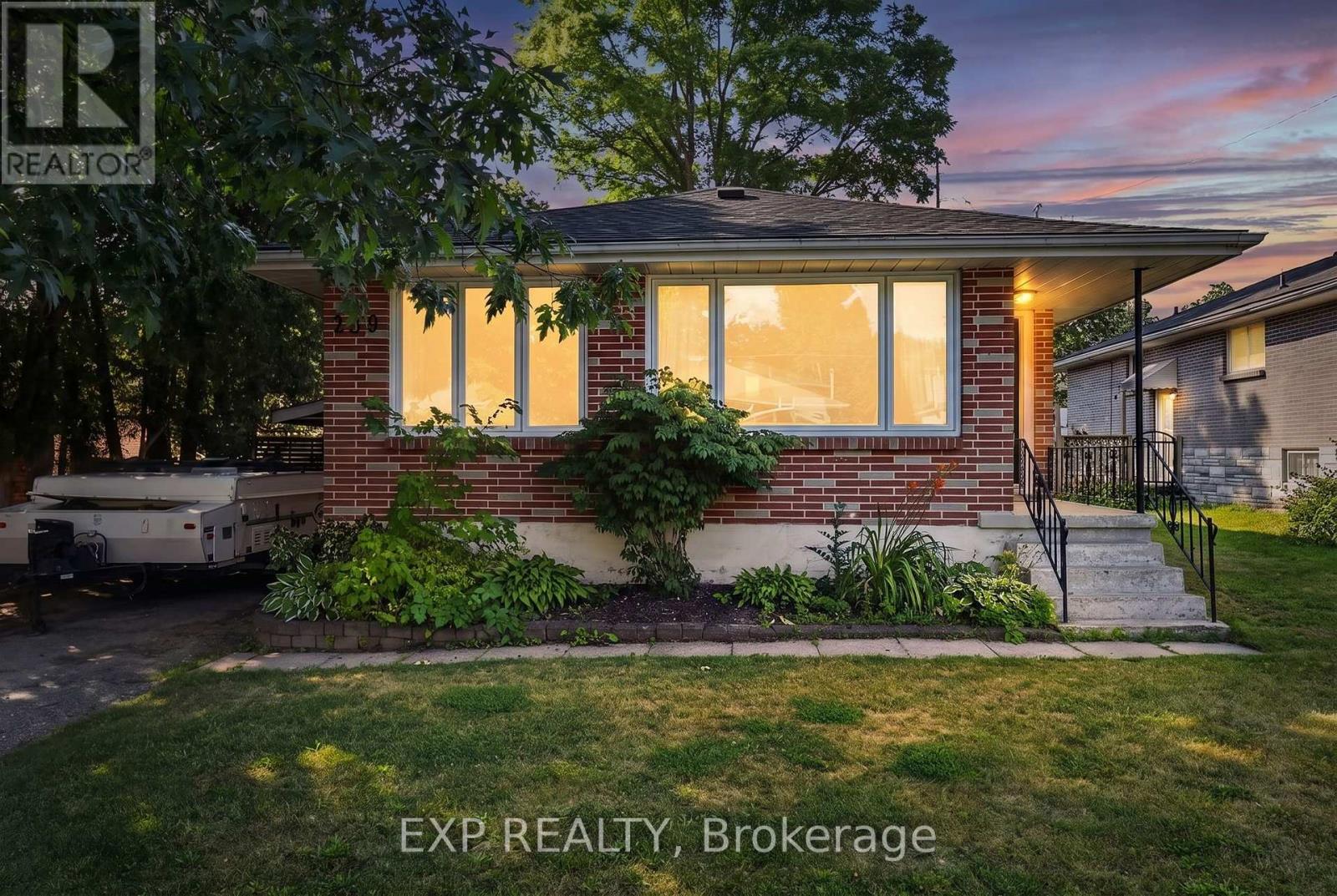 239 SCOTT STREET - 1