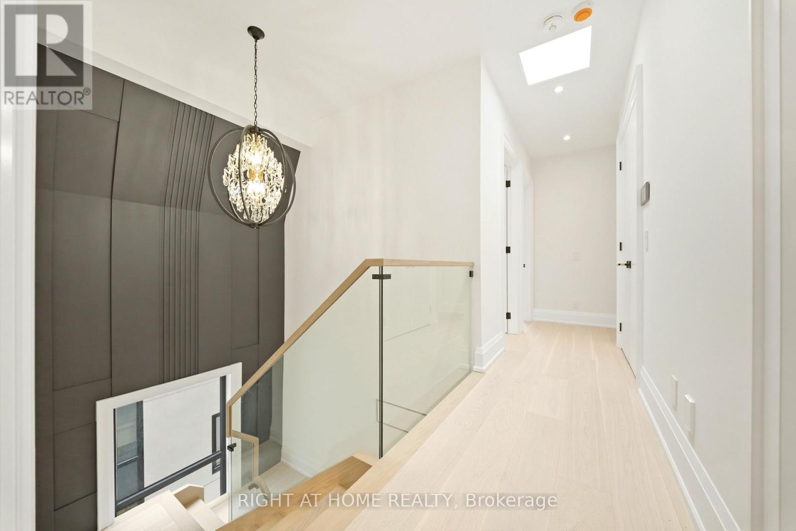 28 PINE AVENUE - 28
