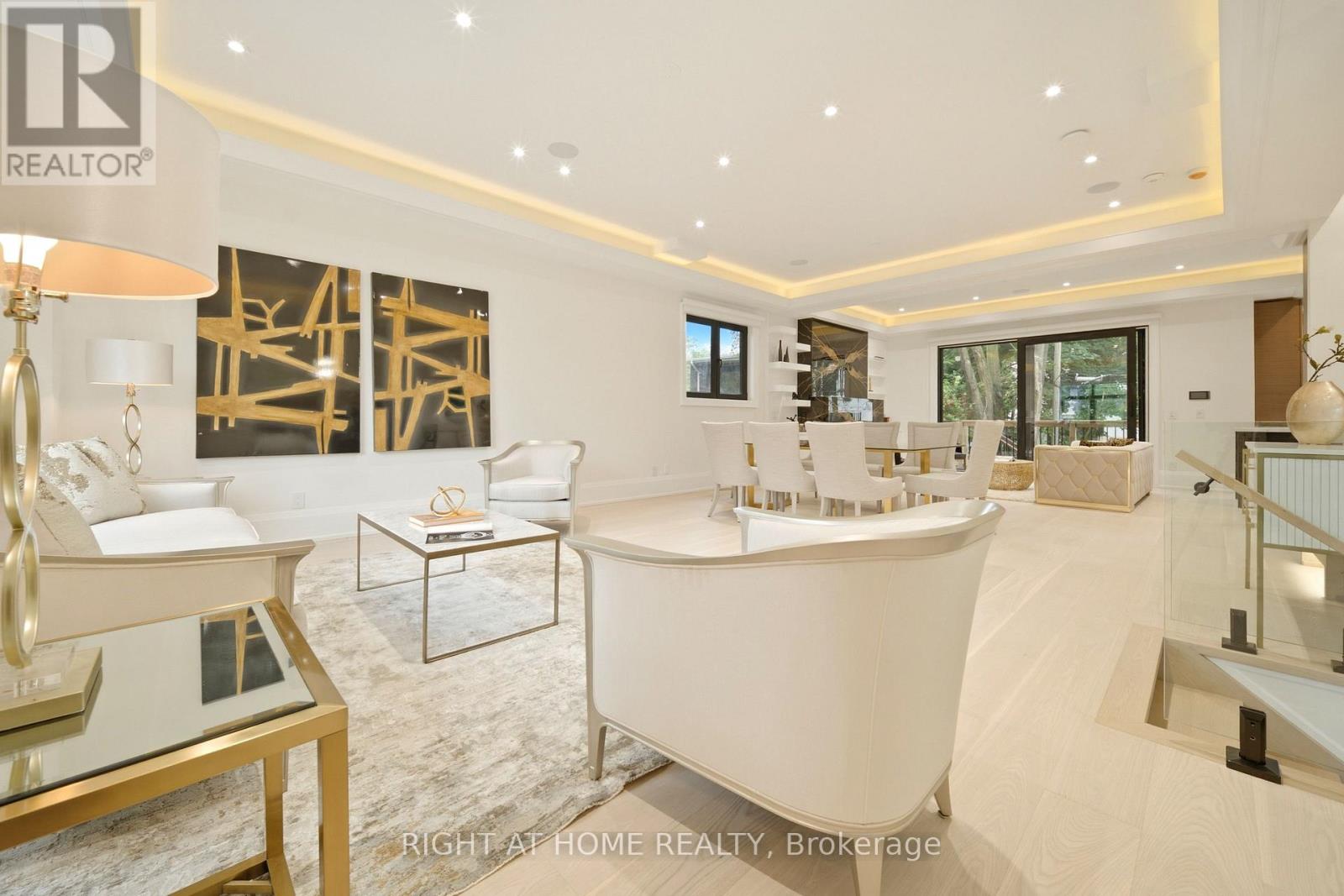 28 PINE AVENUE - 3