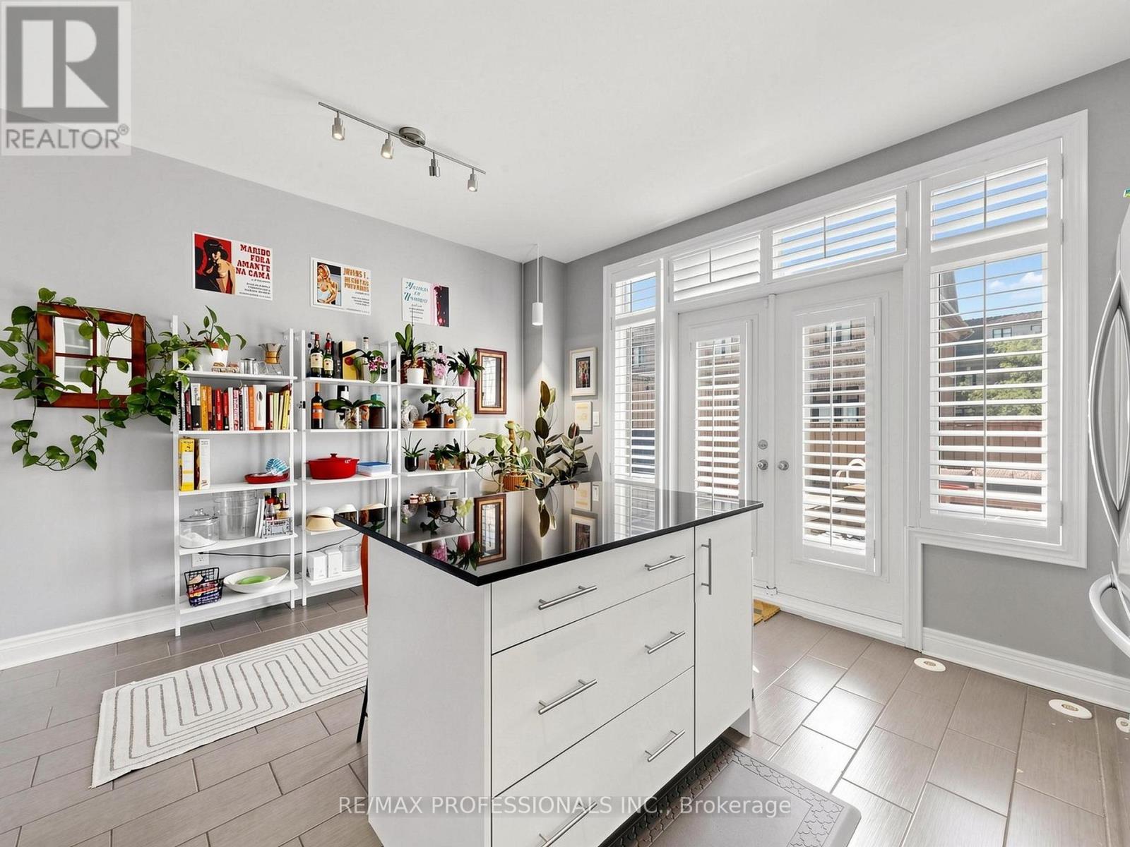 839C OXFORD STREET - Image 8