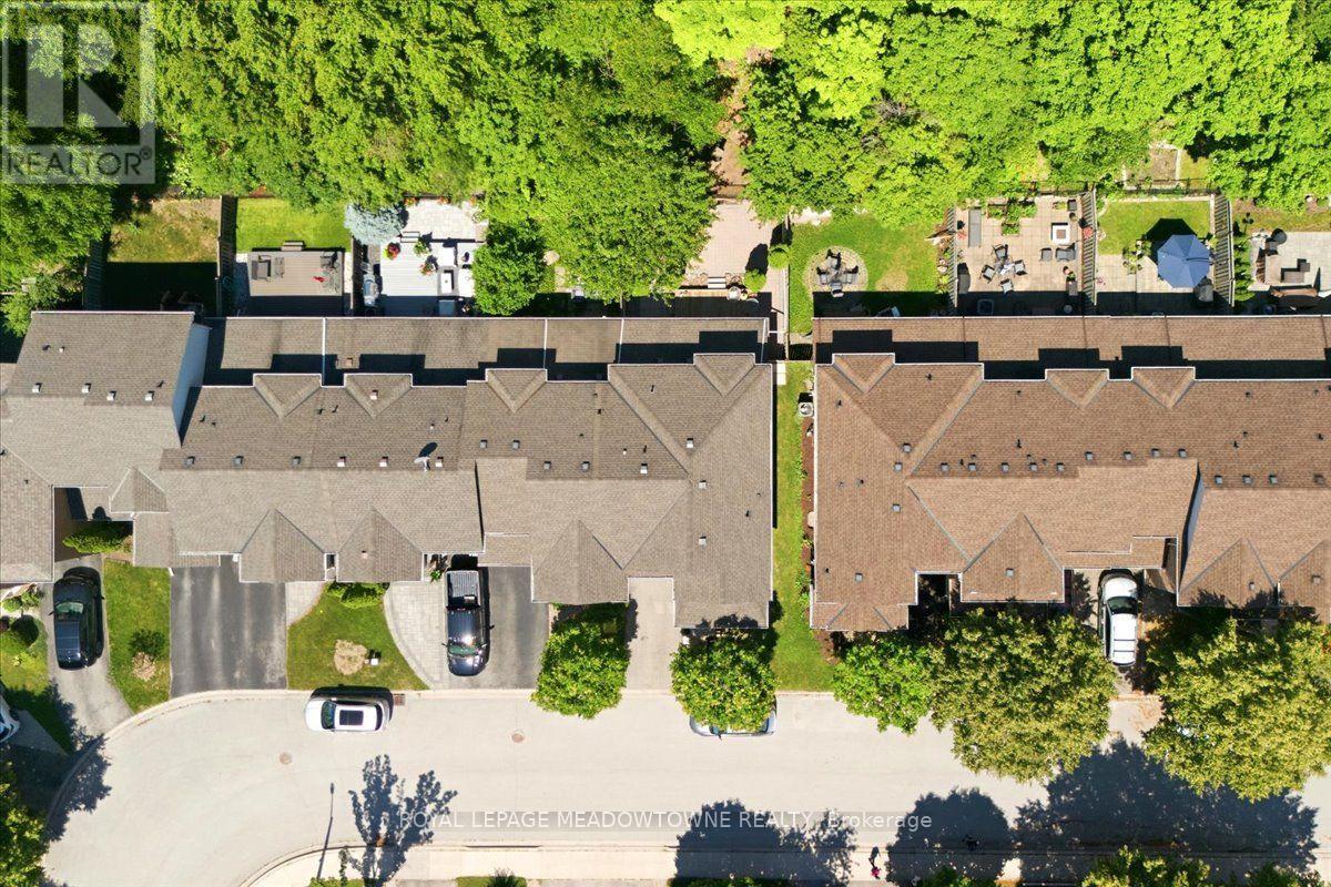 2068 BROADLEAF CRESCENT - Image 41