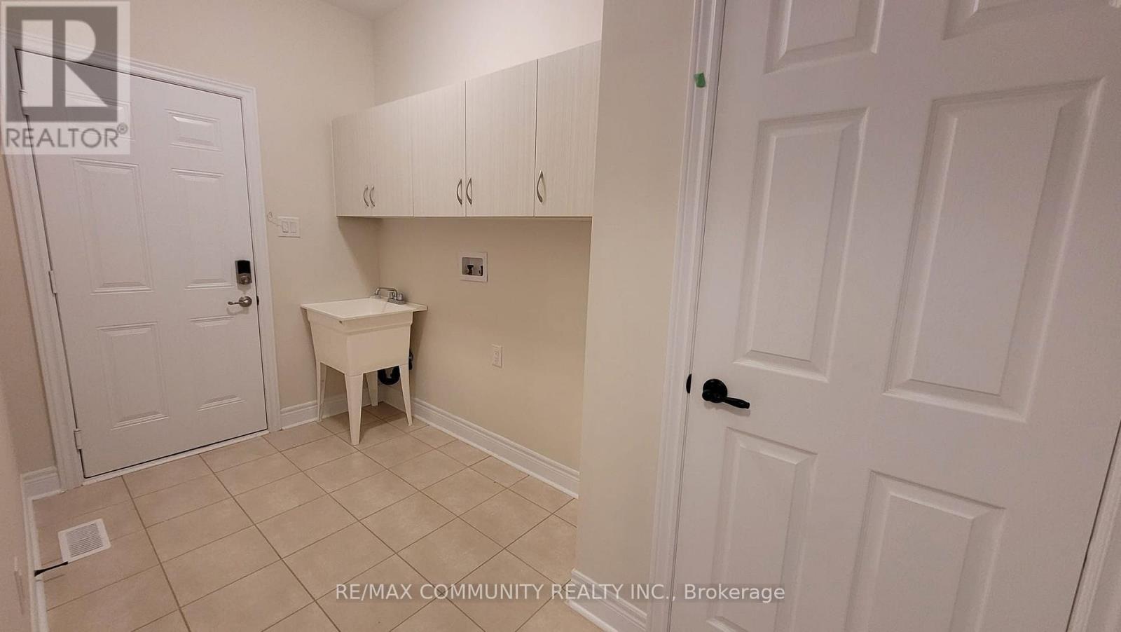 18 WALWORTH STREET - 9