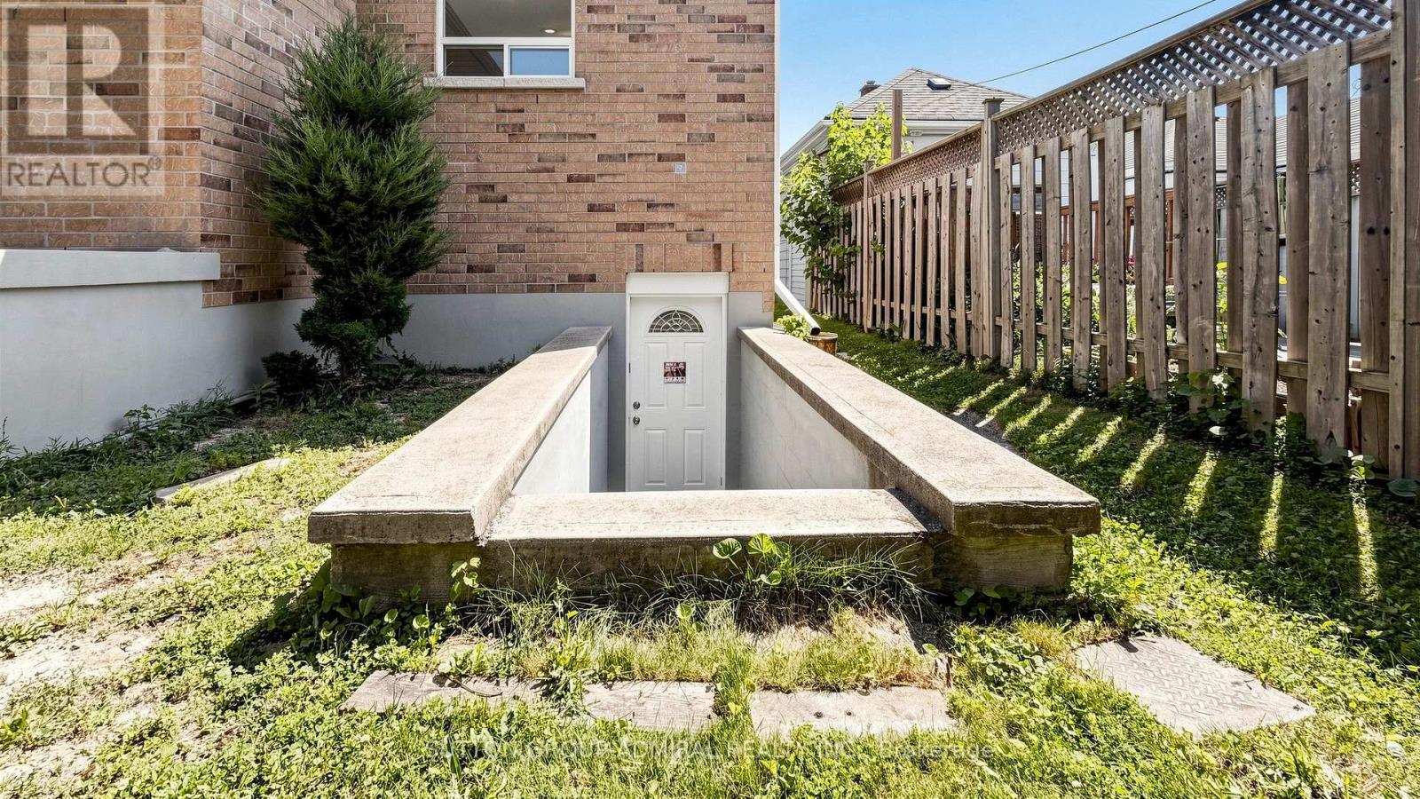 62 ROSEMEADE AVENUE - Image 45