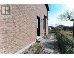 119 Jay Street, Toronto, ON M6L2M3 Photo 34