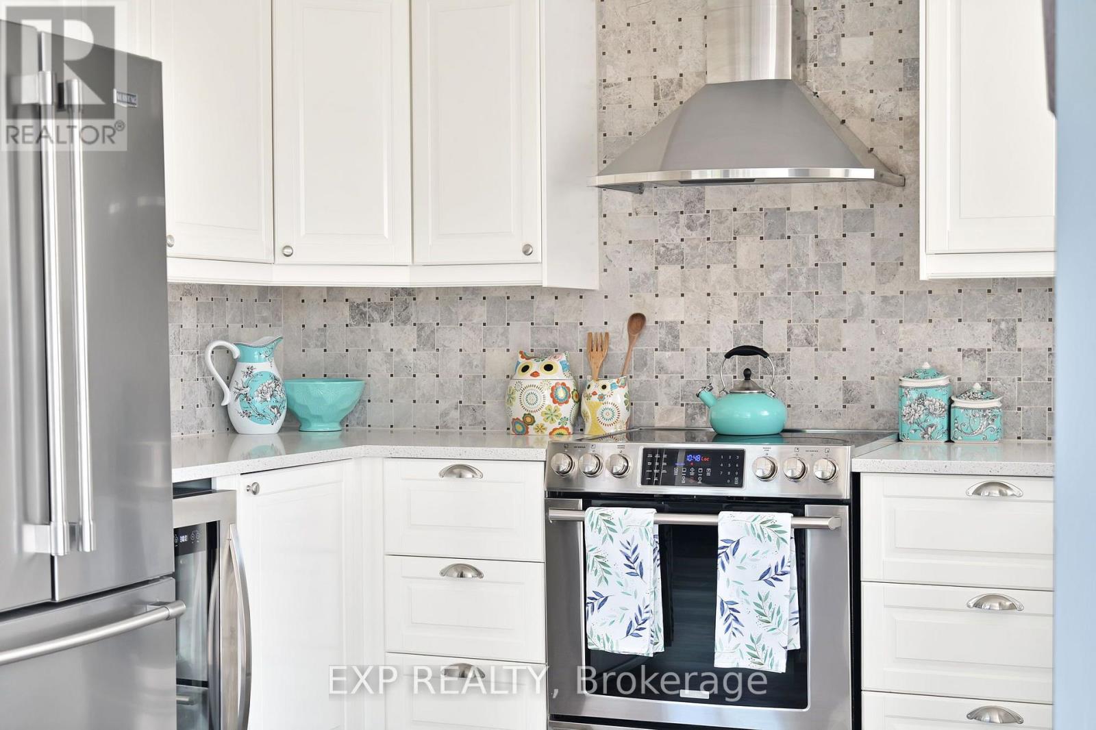 #307 880 DUNDAS STREET W - Image 22