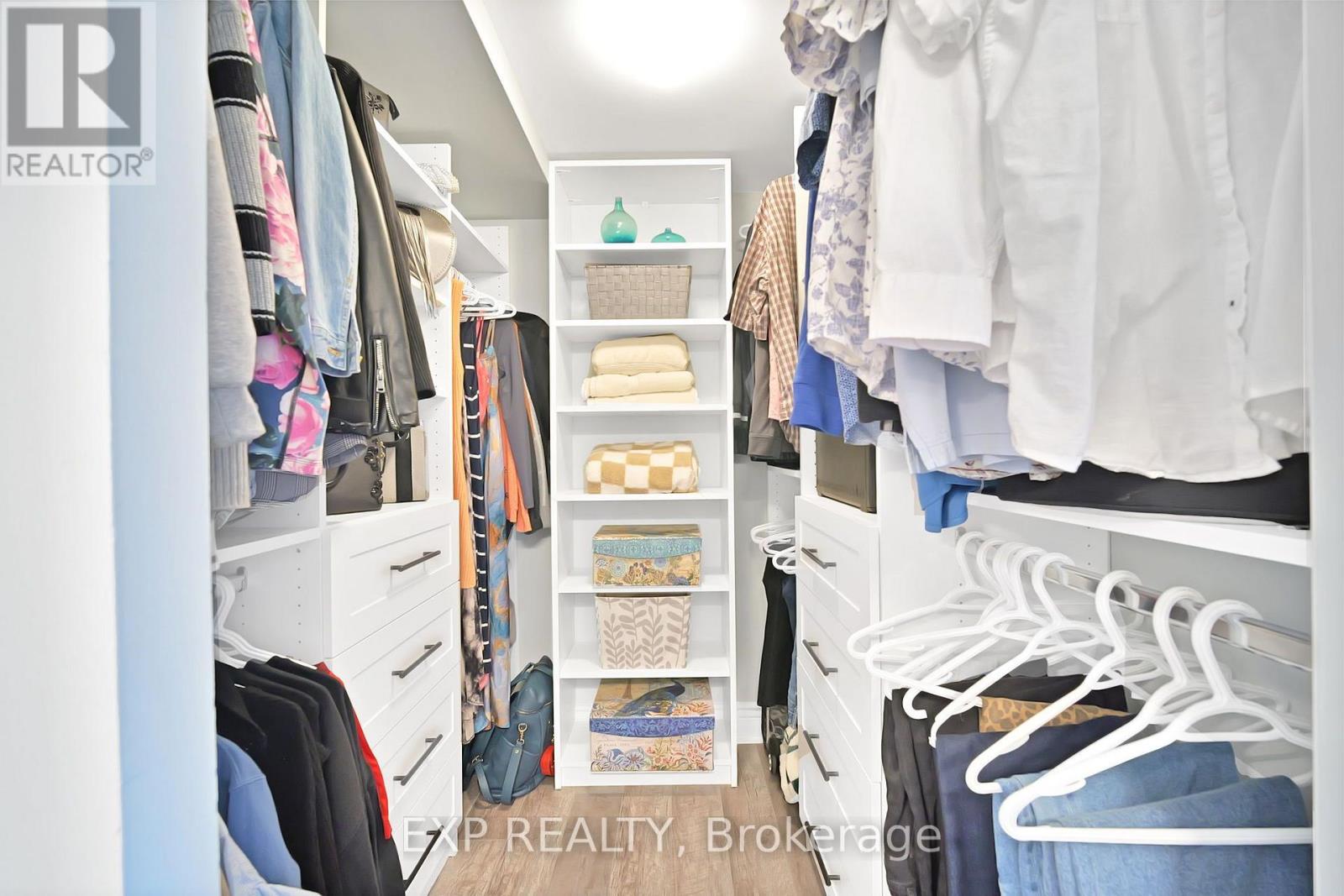 #307 880 DUNDAS STREET W - Image 31