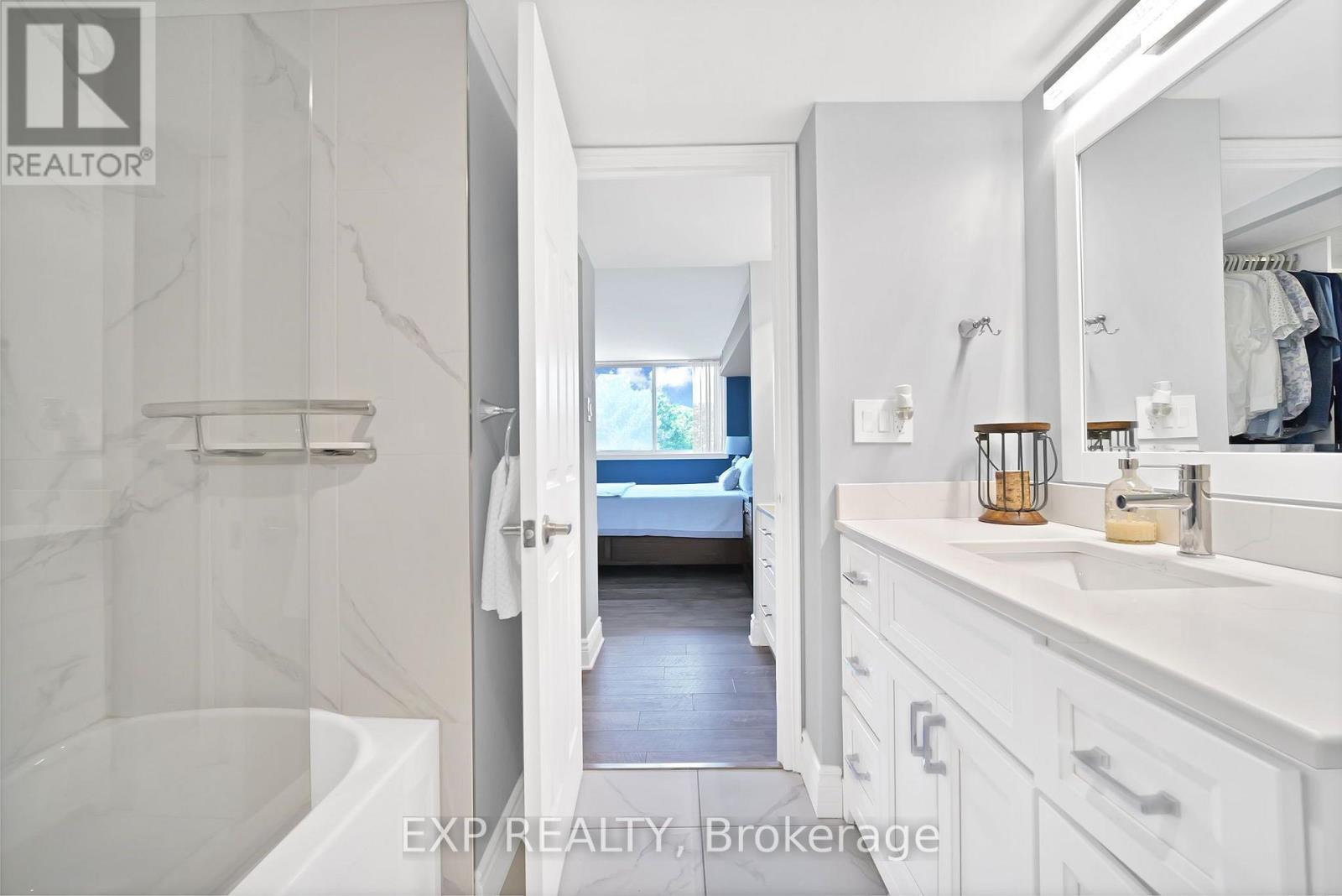 #307 880 DUNDAS STREET W - Image 34