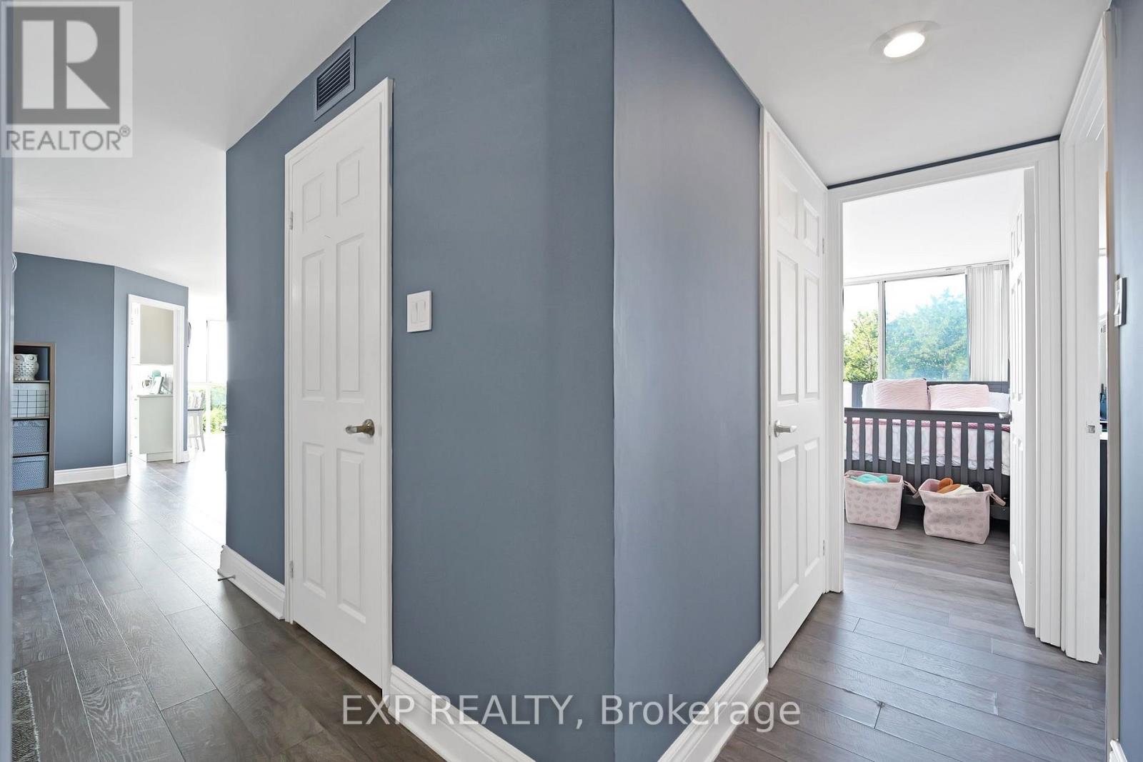 #307 880 DUNDAS STREET W - Image 37
