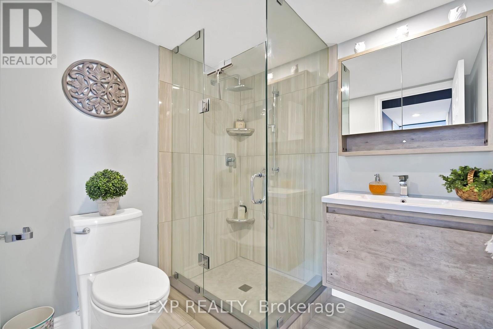#307 880 DUNDAS STREET W - Image 38