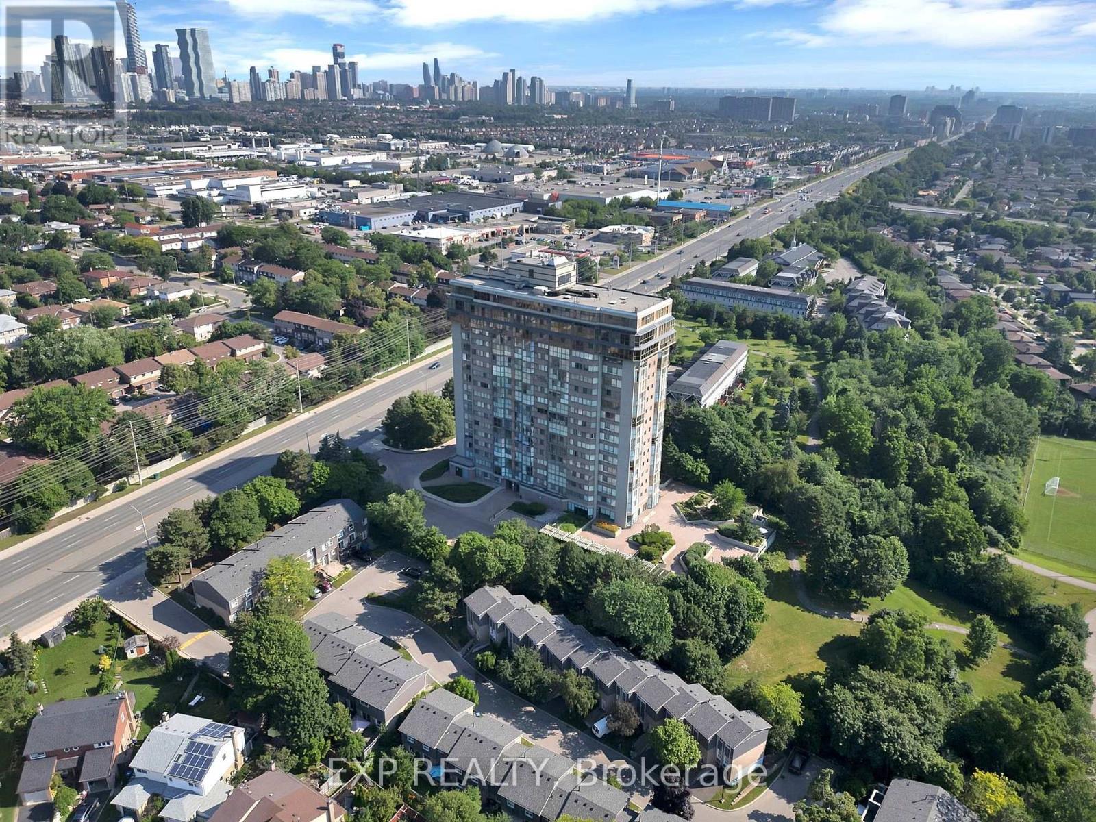 #307 880 DUNDAS STREET W - Image 47