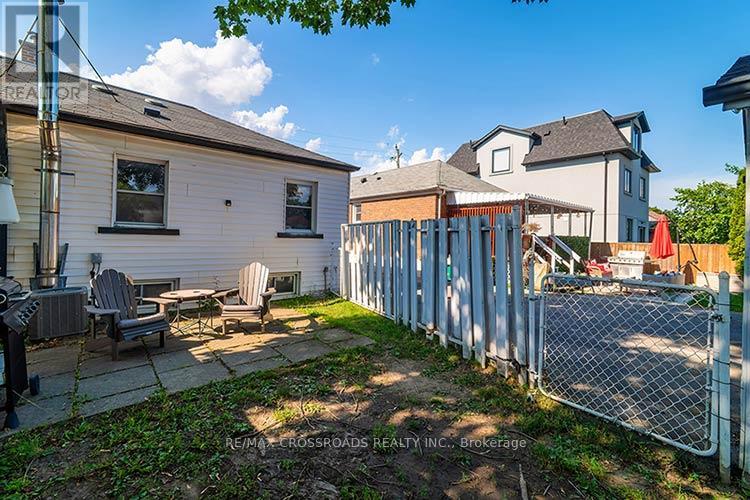 65 MANITOBA STREET - 31