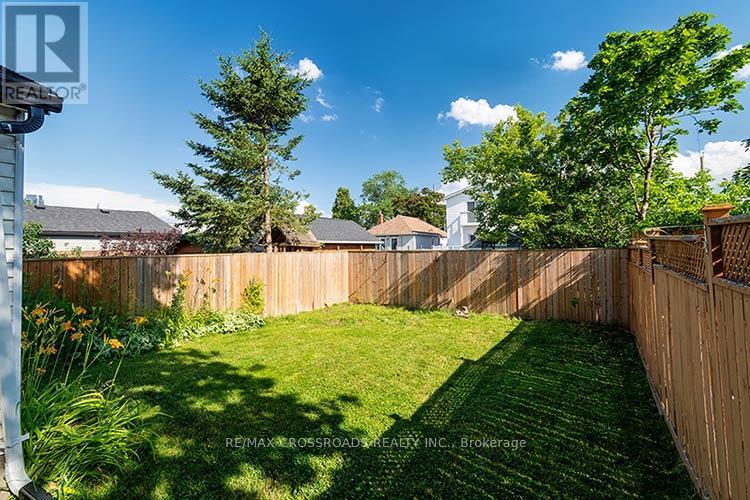 65 MANITOBA STREET - 37