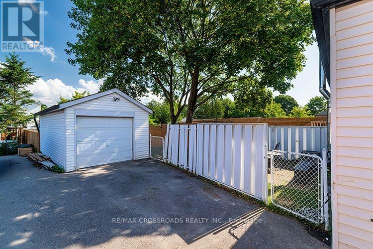 65 MANITOBA STREET - 39
