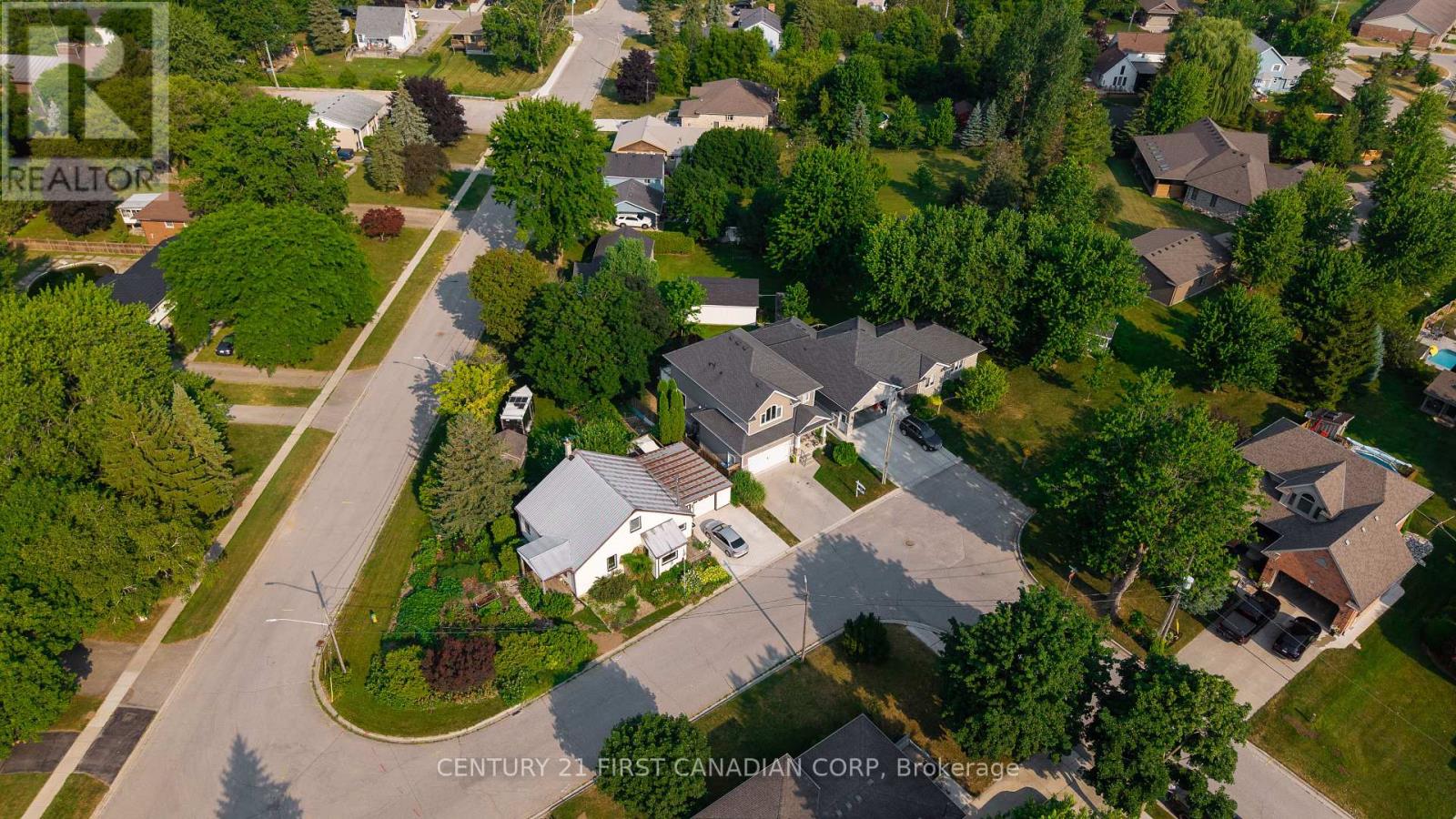 279 OAK STREET - 36
