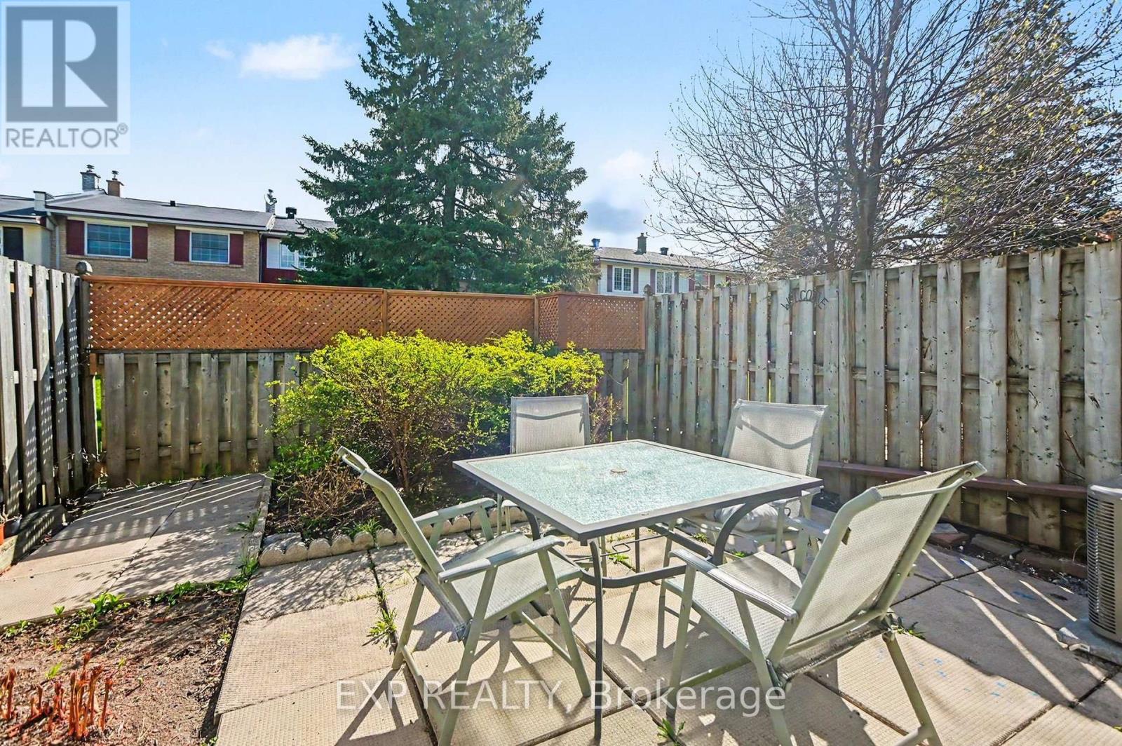 61 MONTEREY DRIVE - 29