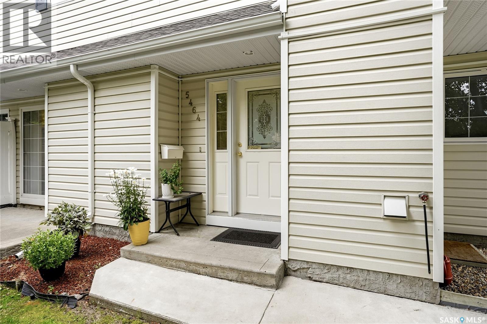 #5464 Rochdale BOULEVARD - 2
