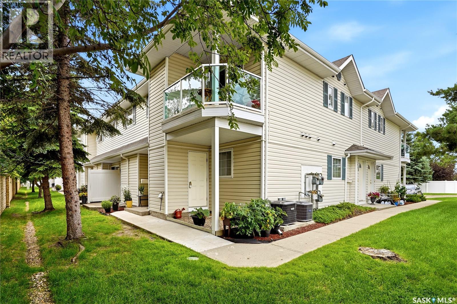 #5464 Rochdale BOULEVARD - 24