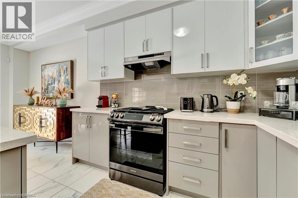 63 FLAGG Avenue - 9