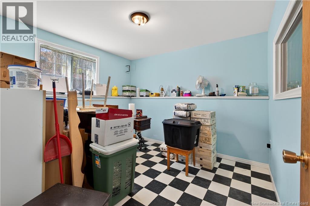 20 Adams Avenue - Image 24