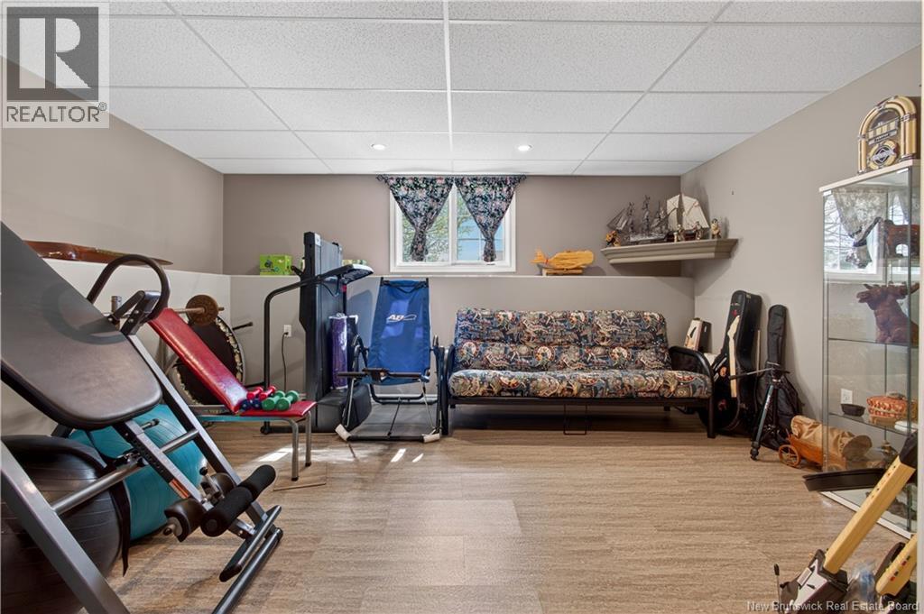 20 Adams Avenue - 28