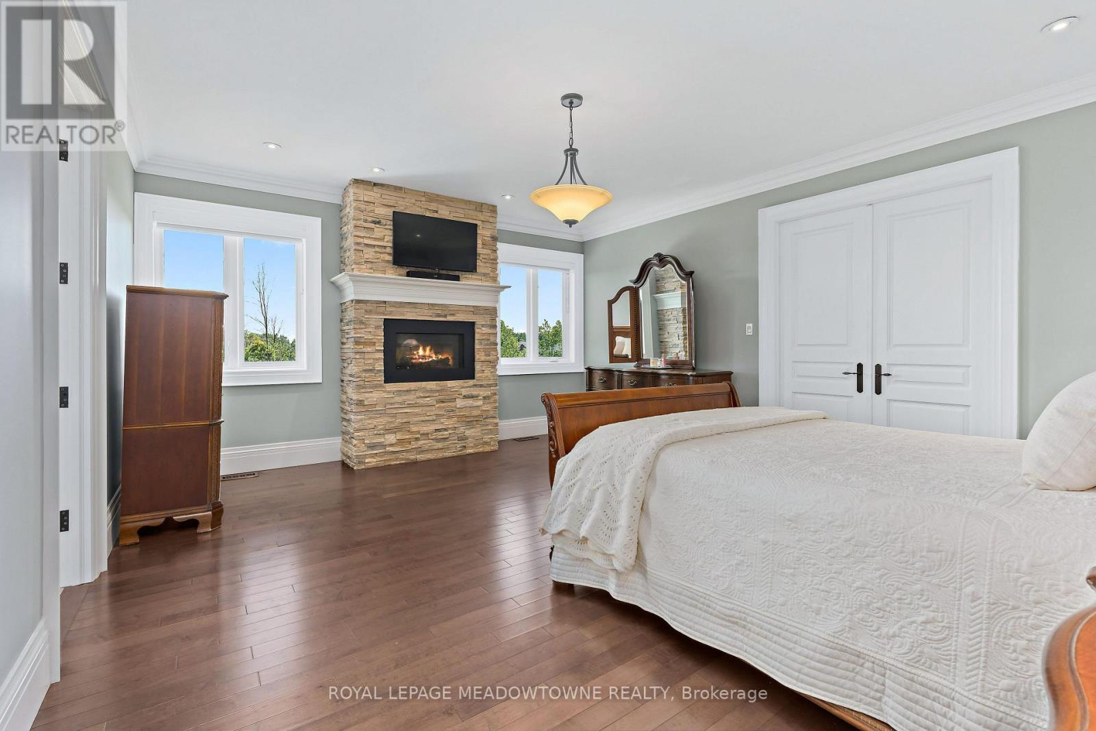 107 TURNER COURT - Image 24