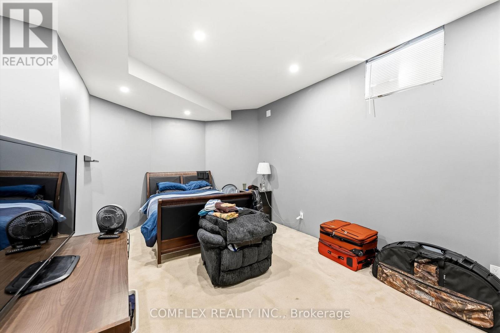 3157 WESTRIDGE BOULEVARD - 33