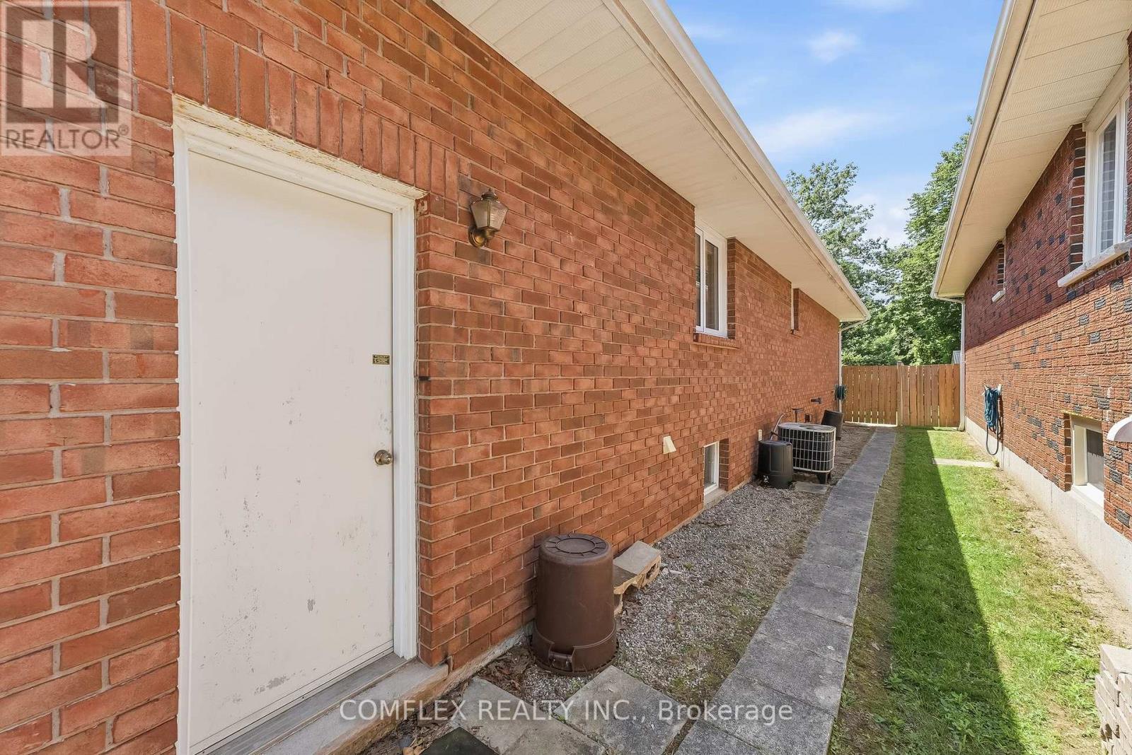 3157 WESTRIDGE BOULEVARD - 36