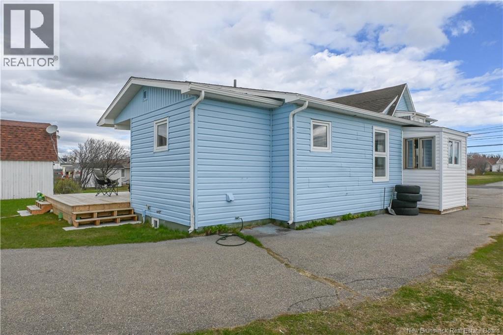 223 Boul St-Pierre E. Boulevard - 4