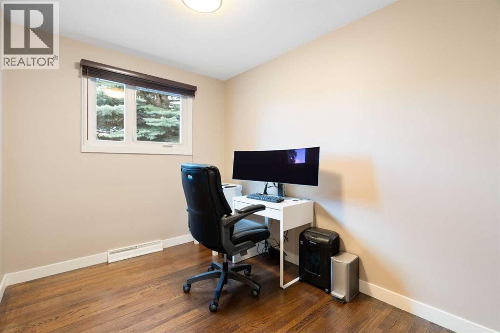 142 Winston Drive SW - 16