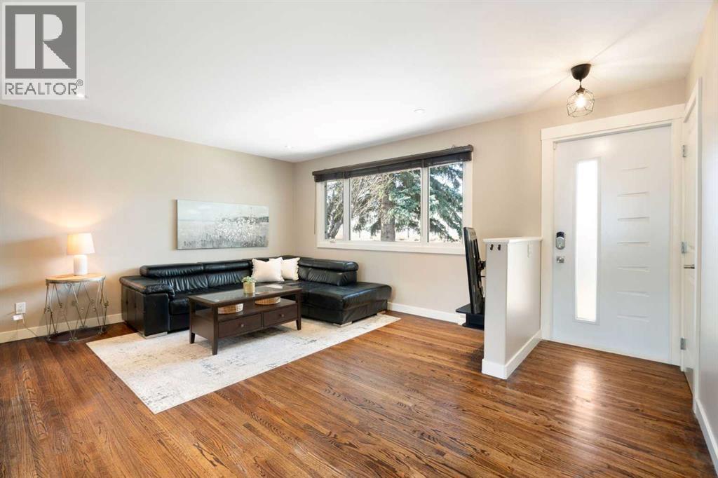 142 Winston Drive SW - 9