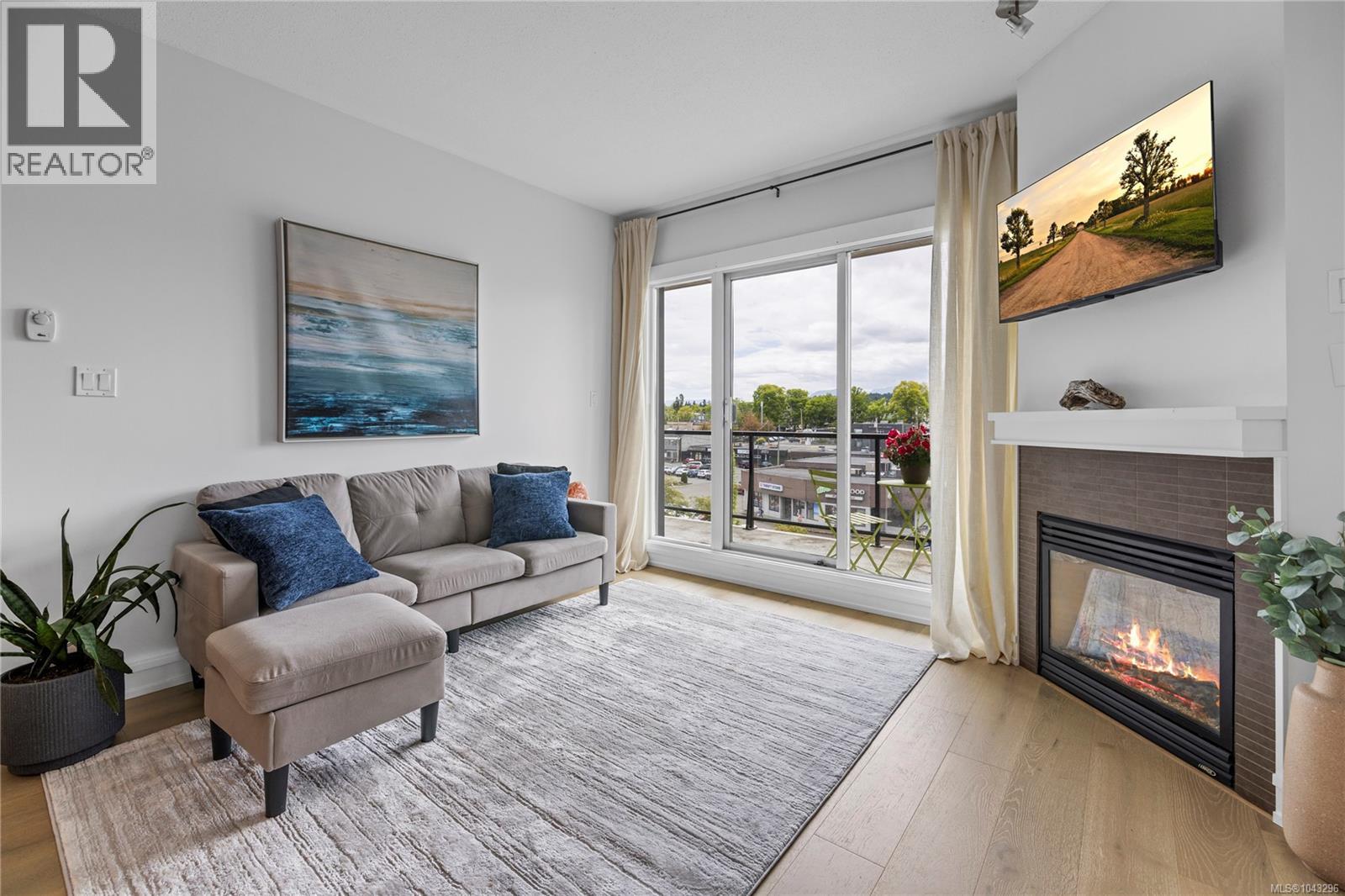606 194 Beachside Dr, Parksville